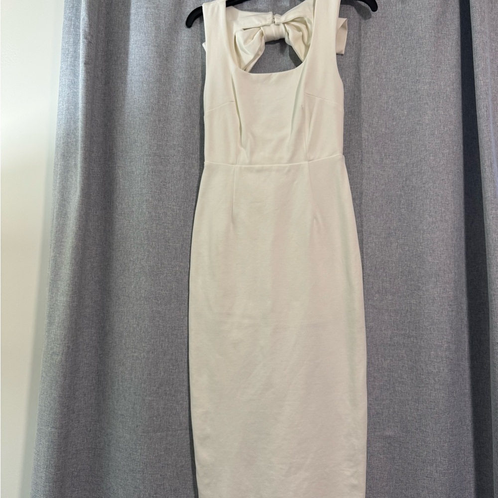 NWOT MABLE Elegant Dress with Bow Detail